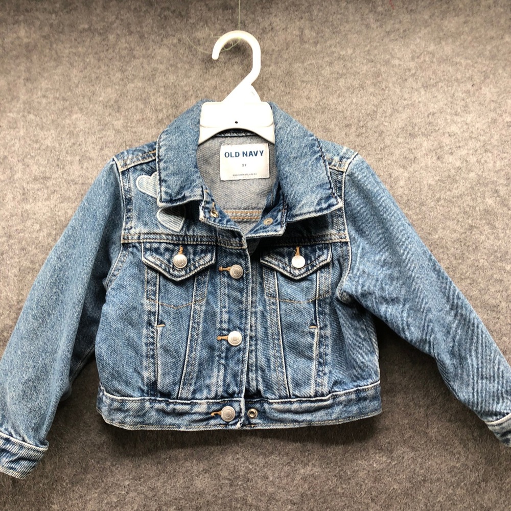 Old Navy‎ Heart Embroidered Denim Jacket Girls 3T Blue Medium Wash Trucker